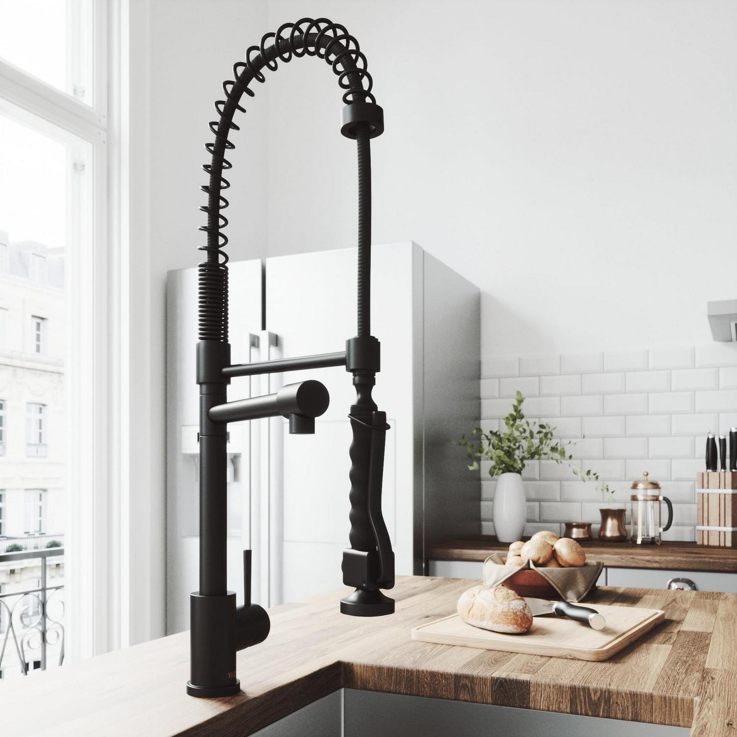 VIGO Zurich Single Handle Pull-Down Sprayer Kitchen Faucet in Matte Black - Image 4