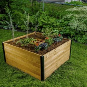 Vita Mezza 4'L x 4'W x 22"H Cedar Keyhole Composting Garden, Golden Brown, VT17701