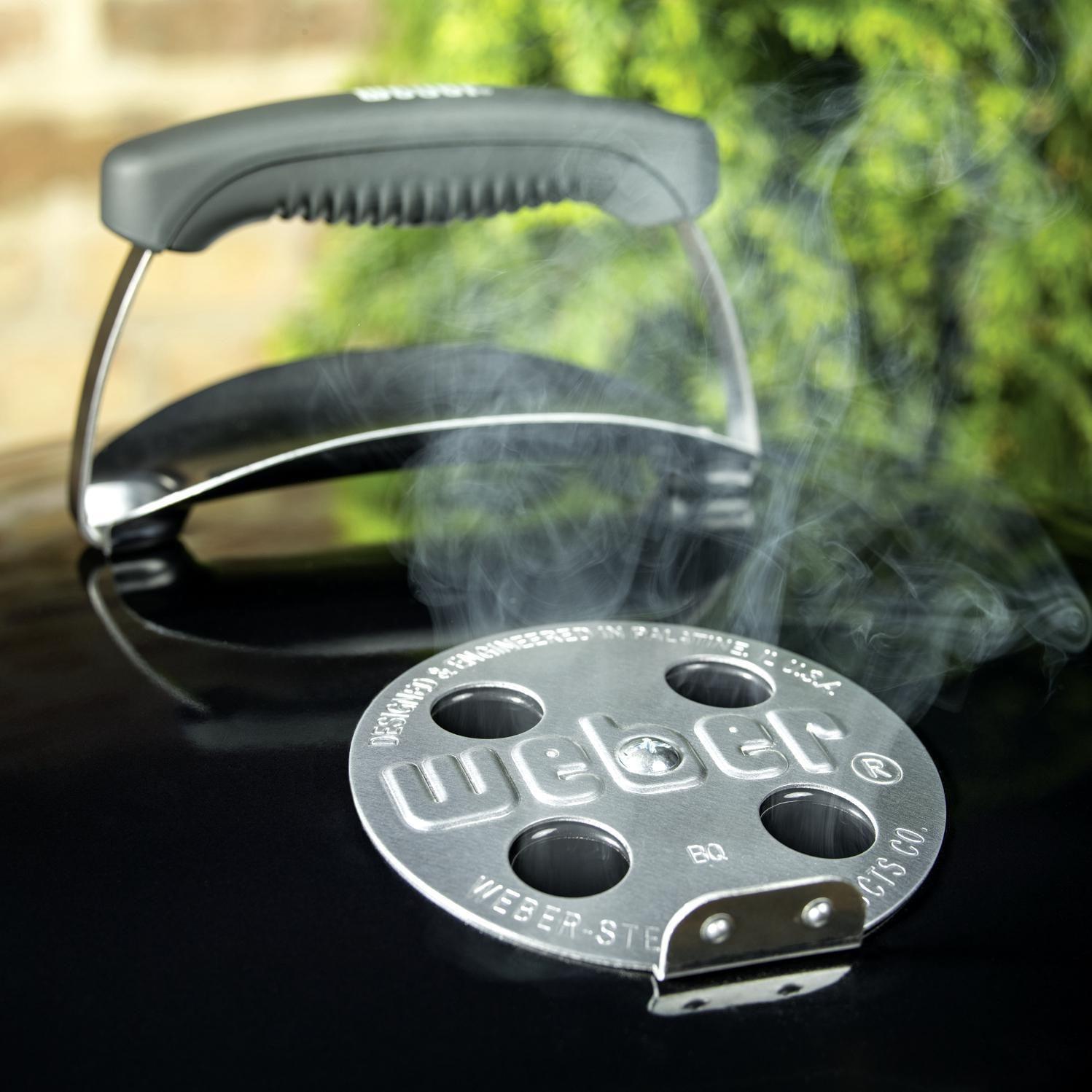 Weber Original Kettle 22-Inch Charcoal Grill, Black - Image 6