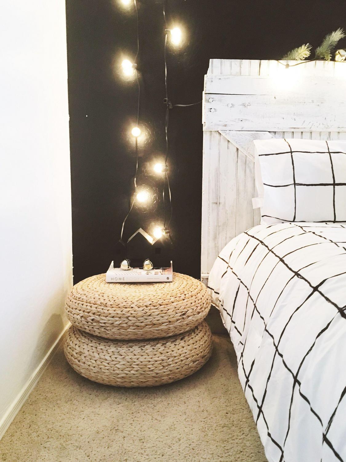 City Scene Zander White Comforter Set, Full/Queen - Image 3