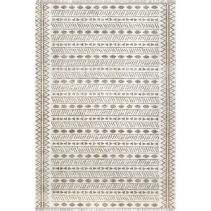 nuLOOM Tribal Indoor/Outdoor Area Rug, Beige, 8' 10" x 12', Tassels
