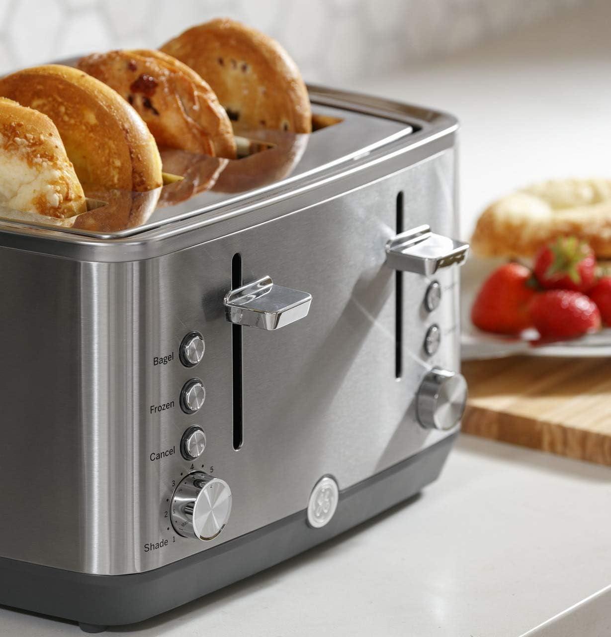 General Electric 4-Slice Toaster, Stainless Steel with Removable Tray - Image 6
