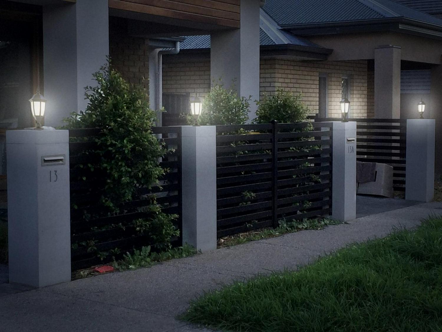 Techko Solar Wall or Pillar Light – Amber or White Light - Image 5