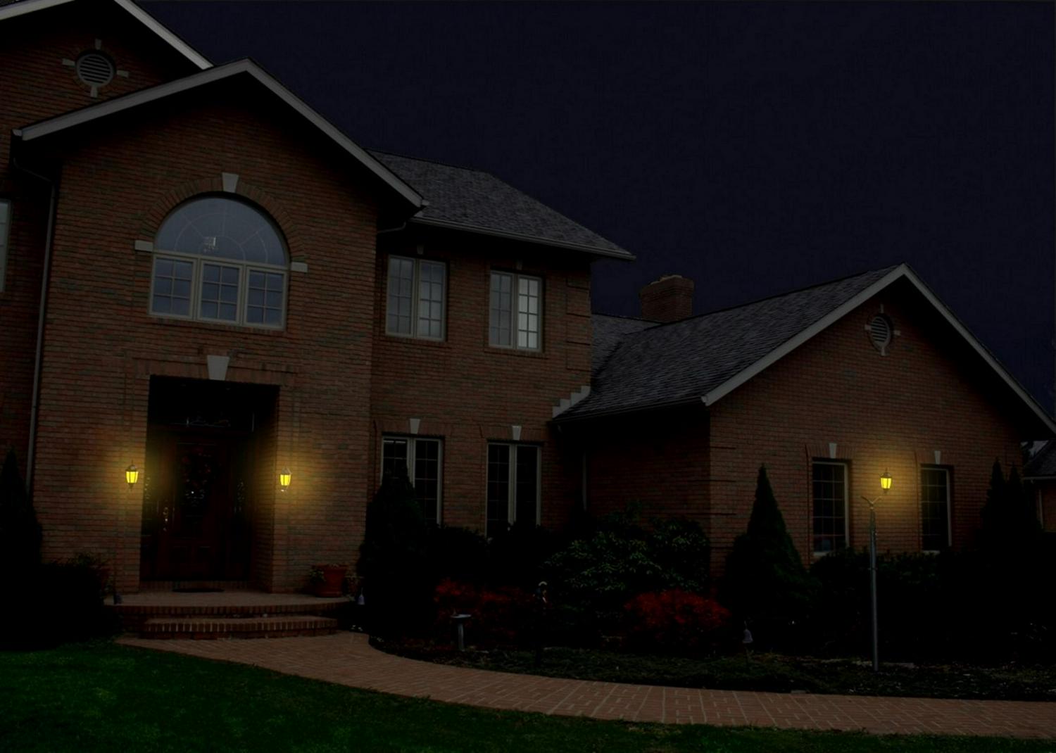 Techko Solar Wall or Pillar Light – Amber or White Light - Image 7