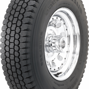Bridgestone Blizzak W965 Winter LT265/70R17 121/118Q E Light Truck Tire