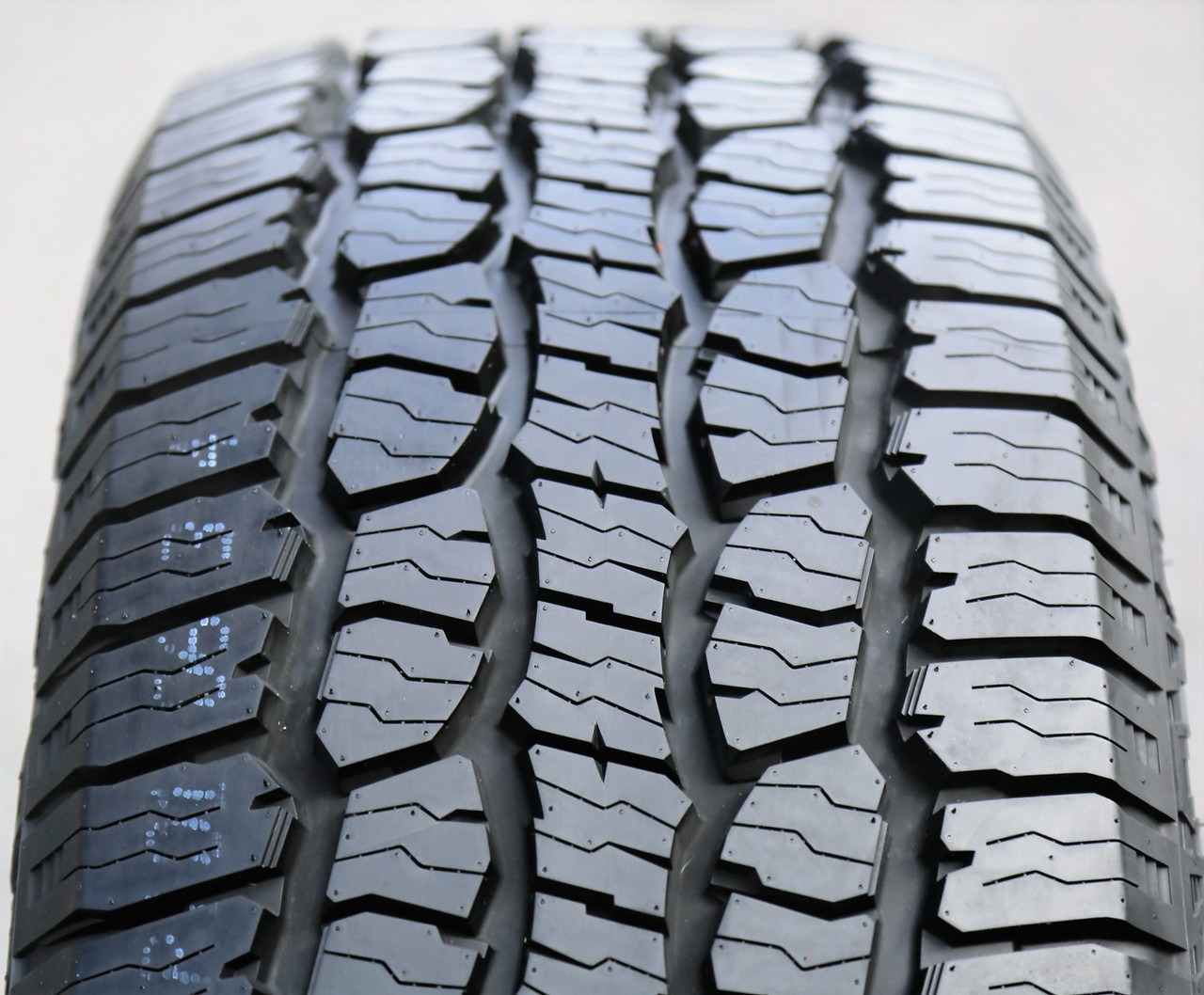 Fortune Tormenta A/T FSR308 All Terrain LT265/75R16 123/120S E Light Truck Tire - Image 9