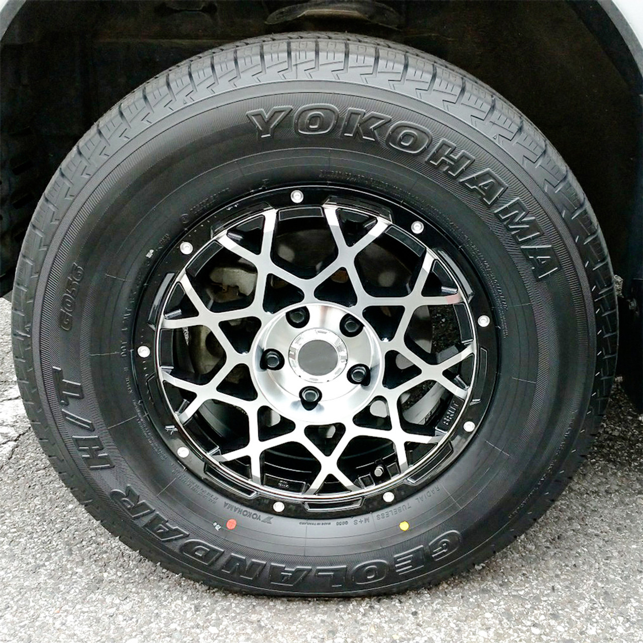 Yokohama Geolandar H/T G056 Highway 245/60R18 104H Light Truck Tire - Image 6